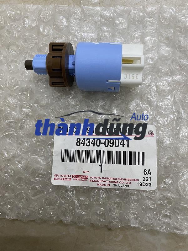 CÔNG TẮC CHÂN PHANH TOYOTA INNOVA CÔNG TẮC CHÂN PHANH TOYOTA INNOVA