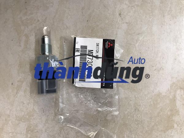 CẢM BIẾN BÁO LÙI MITSUBISHI XPANDER CẢM BIẾN BÁO LÙI MITSUBISHI XPANDER