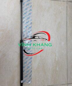 TY CHỐNG CỐP HẬU KIA CARNIVAL 2006
