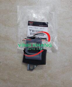 TAY MỞ CỬA TRONG MISUBISHI JOLIE 2002