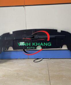 CHẮN BÙN KÉT NƯỚC FORD FOCUS 2011