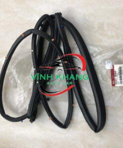 0K2A159760A | GIOĂNG CÁNH CỬA KIA SPECTRA 2004