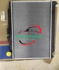 KÉT NƯỚC NISSAN URVAN 2008