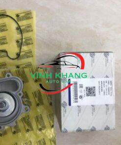 BƠM NƯỚC MERCEDES SLK200