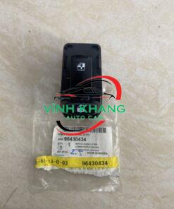 CÔNG TẮC LÊN KÍNH TRƯỚC DAEWOO MAGNUS 2004