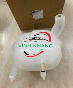 1647075121| Bình nước phụ xe Toyota Hiace 2011