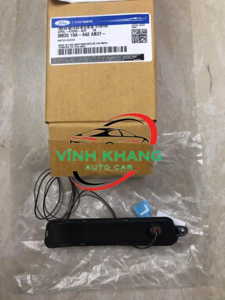 UW6B51120 | Đèn xi nhan gương trái Ford Everest 2009 UW6B51120 | Đèn xi nhan gương trái Ford Everest 2009 - Ảnh 2