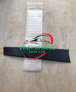 757560D040| Ốp trụ cánh cửa xe TOYOTA YARIS 2015