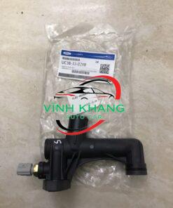 YL8Z8548BL - CỔ CHIA NƯỚC FORD ESCAPE 2005