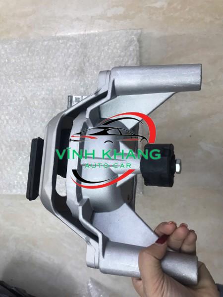 11210JN30A - CHÂN ĐẦU MÁY NISSAN TEANA 2009-2012 11210JN30A - CHÂN ĐẦU MÁY NISSAN TEANA 2009-2012