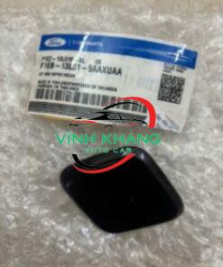 F1EB13L019AAXUAA | NẮP VÒI RỬA ĐÈN PHA FORD FOCUS 2015-2019