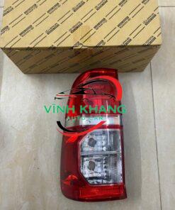 81561-0K150 | ĐÈN HẬU TOYOTA HILUX 2012