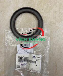 2144303011 | PHỚT ĐUÔI TRỤC CƠ KIA SOLUTO 2018-2023