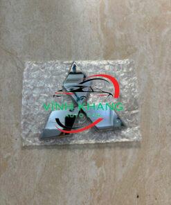 7415A708 | BIỂU TƯỢNG CA LĂNG MITSUBISHI PAJERO 7415A708 | BIỂU TƯỢNG CA LĂNG MITSUBISHI PAJERO