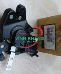 Ổ NGẬM CỐP HẬU MAZDA 3 2018 CHÍNH HÃNG | DB7A56820A
