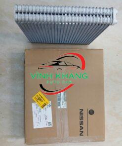 GIÀN LẠNH NISSAN QASHQAI 2011