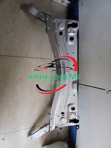 KHUNG XƯƠNG KÉT NƯỚC MERCEDES E43 AMG 2018 KHUNG XƯƠNG KÉT NƯỚC MERCEDES E43 AMG 2018