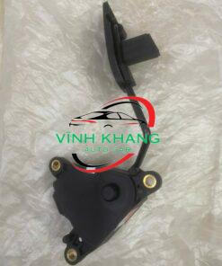 BÀN ĐẠP CHÂN GA NISSAN TIIDA BÀN ĐẠP CHÂN GA NISSAN TIIDA - Ảnh 2