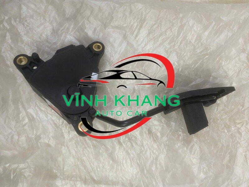 BÀN ĐẠP CHÂN GA NISSAN TIIDA BÀN ĐẠP CHÂN GA NISSAN TIIDA