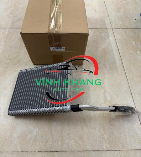DÀN LẠNH SAU XE FORD RANGER 2012-2021 | EB3Z19860F DÀN LẠNH SAU XE FORD RANGER 2012-2021 | EB3Z19860F