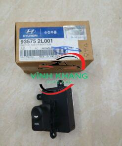 CÔNG TẮC LÊN KÍNH XE HYUNDAI I30 2007-2012 | 956701D000