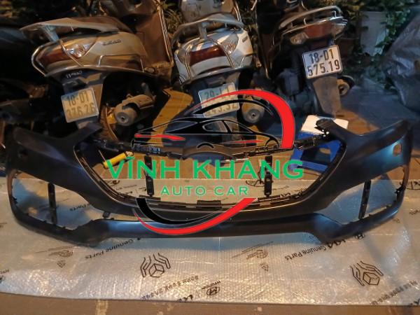 BA ĐỜ SỐC TRƯỚC XE HYUNDAI SANTAFE 2017 | 865112WAB0 BA ĐỜ SỐC TRƯỚC XE HYUNDAI SANTAFE 2017 | 865112WAB0