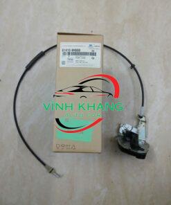 Ổ NGẬM CỬA LÙA XE HYUNDAI STAREX 2007-2021 | 814104H000