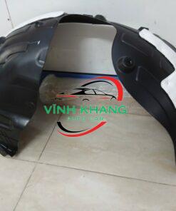 CHẮN BÙN LÒNG DÈ TRƯỚC PHẢI HYUNDAI SANTAFE | 86812S1500