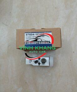 VAN TIẾT LƯU XE HYUNDAI GETZ 2006-2010 | 976041C100