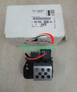 TRỞ QUẠT KÉT NƯỚC XE PEUGEOT 208 | 9829220580