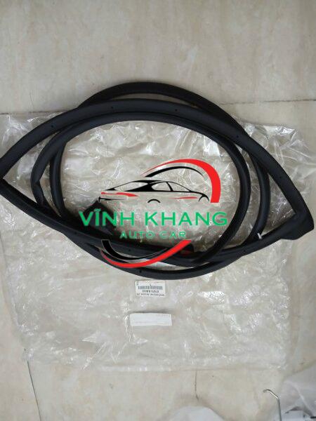 RON CÁNH CỬA XE TOYOTA COROLLA CROSS 2021-2026 | 678720A022 RON CÁNH CỬA XE TOYOTA COROLLA CROSS 2021-2026 | 678720A022