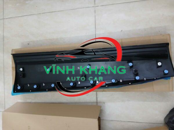 NẸP CÁNH CỬA XE PEUGEOT 3008 2017-2023 | YL003620XT NẸP CÁNH CỬA XE PEUGEOT 3008 2017-2023 | YL003620XT