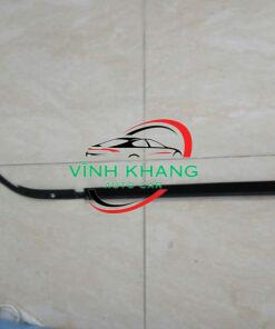 NẸP CHÂN KÍNH XE MAZDA 6 2014-2020 | GHK150660E
