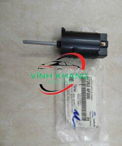 CÔNG TẮC QUẠT SƯỞI XE HYUNDAI STAREX 2009 | 972634F000